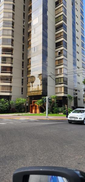 Apartamento de Lujo Golf San Isidro